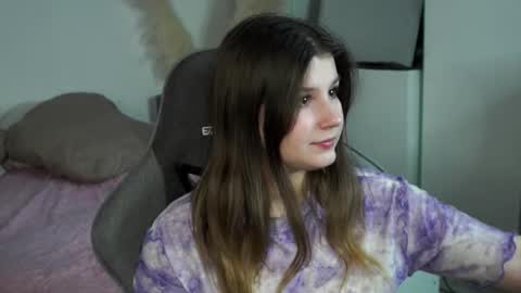 Kira online show from 11/29/25, 06:49