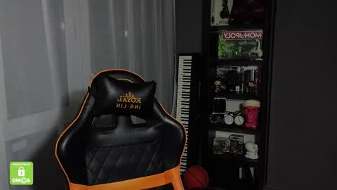 Kirill and Andrey online show from 09/30/25, 10:04