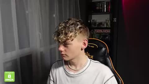 Kirill and Andrey online show from 11/11/25, 11:27