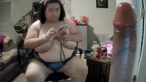 Snapshot of kirrarune chatting on 10/08/25, 02:20 Kirra Rune online show from 10/08/25, 02:20