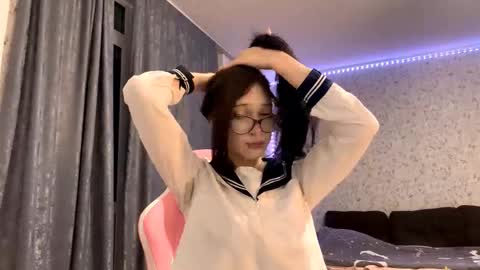 Nicole online show from 09/13/25, 07:57