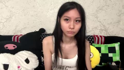 Snapshot of kishagray chatting on 04/13/26, 01:27 Hina online show from 04/13/26, 01:27