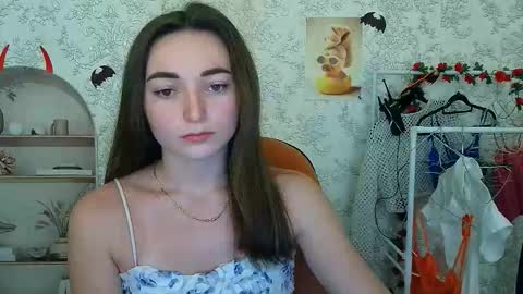 Snapshot of kiss_shy chatting on 11/01/25, 10:28 Valeria online show from 11/01/25, 10:28