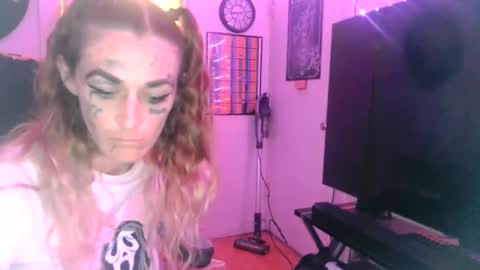 Snapshot of kissababyy47 chatting on 02/01/25, 11:54 KiSSABABYY online show from 02/01/25, 11:54