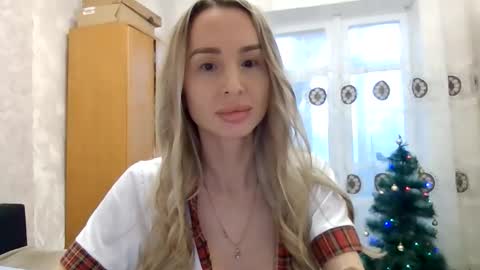 kissandbelle online show from 12/14/25, 10:42