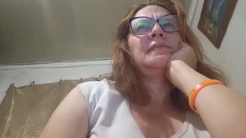 Snapshot of kissandvibe chatting on 11/05/25, 07:25 kissandvibe online show from 11/05/25, 07:25