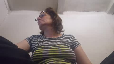 kissandvibe online show from 05/29/26, 06:39