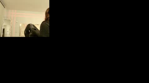 Snapshot of kissi_tay1 chatting on 09/10/25, 11:54 KISSI online show from 09/10/25, 11:54