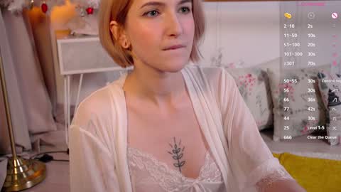 Kate  online show from 12/13/24, 08:04