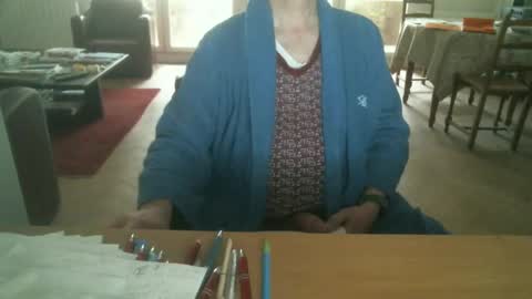 Snapshot of kisslog1 chatting on 10/04/25, 07:39 kisslog1 online show from 10/04/25, 07:39