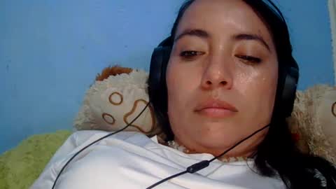Snapshot of kissmelovejummy chatting on 12/05/24, 10:45 Erika paul online show from 12/05/24, 10:45