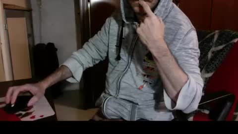 kissofbanned1983 online show from 12/15/25, 04:44