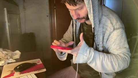 kissofbanned1983 online show from 04/24/26, 10:18