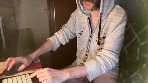 kissofbanned1983 online show from 05/05/26, 04:48