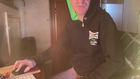 kissofbanned1983 online show from 05/17/26, 06:22