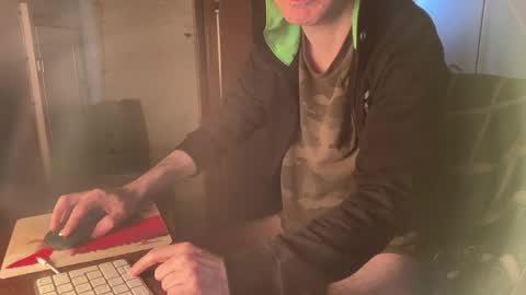 kissofbanned1983 online show from 05/19/26, 07:37
