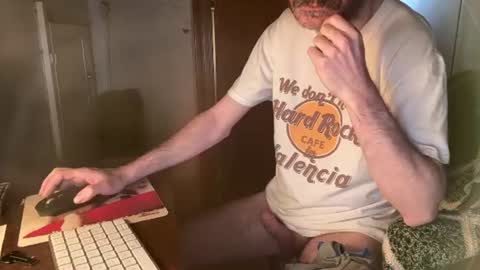 kissofbanned1983 online show from 06/07/26, 07:01