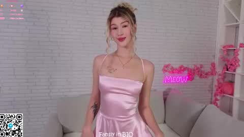 Snapshot of kissyourtessa chatting on 11/20/25, 12:49 Tessa online show from 11/20/25, 12:49