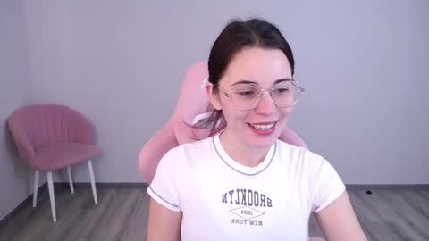 Vikki Rose online show from 10/22/25, 05:19