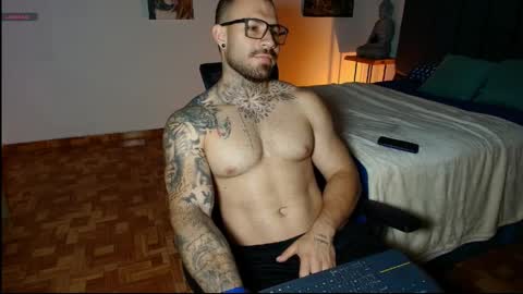 Snapshot of kite__ chatting on 04/01/26, 01:52 kite__ online show from 04/01/26, 01:52