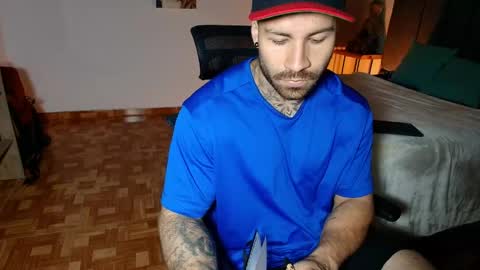 Snapshot of kite__ chatting on 04/18/26, 12:20 kite__ online show from 04/18/26, 12:20