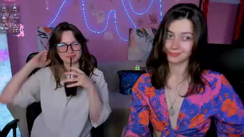kitniss online show from 06/11/26, 02:53