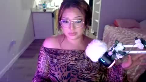 kittengonewild online show from 06/24/26, 10:14