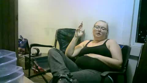 kittenkayla26 online show from 10/08/25, 09:56