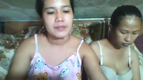 Snapshot of kittensquirtpussy chatting on 01/14/25, 01:36 kittensquirtpussy online show from 01/14/25, 01:36