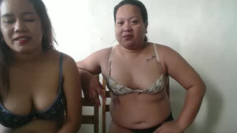 Snapshot of kittensquirtpussy chatting on 02/09/25, 12:06 kittensquirtpussy online show from 02/09/25, 12:06