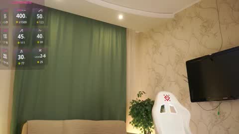 Snapshot of kittiesland chatting on 09/13/25, 08:41 Agatha online show from 09/13/25, 08:41