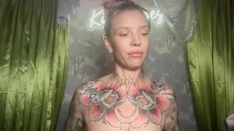 kittjones33 online show from 05/17/26, 08:49