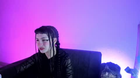 kitty__chs online show from 10/11/25, 12:15