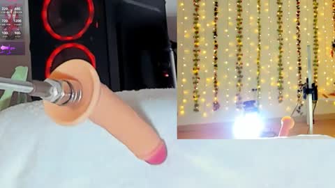 Kitty online show from 10/24/25, 10:22