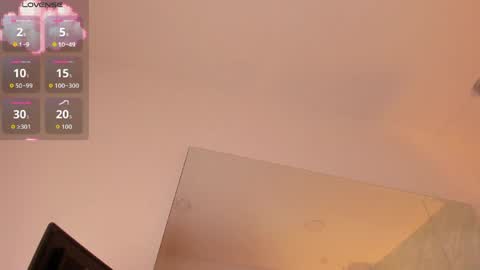 Snapshot of kitty__rouse chatting on 05/30/26, 06:43 Kitty online show from 05/30/26, 06:43