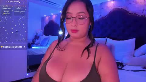 Kitty  online show from 06/25/26, 04:00