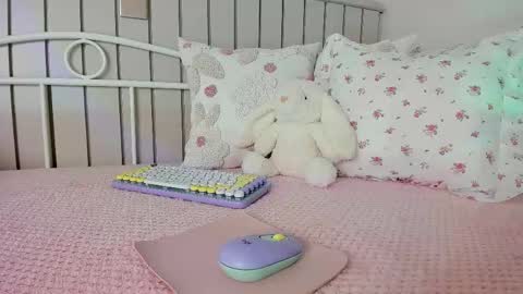 sophie online show from 05/01/26, 07:07