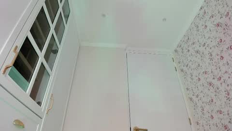 sophie online show from 05/27/26, 07:33