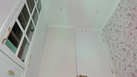 sophie online show from 07/18/26, 06:45