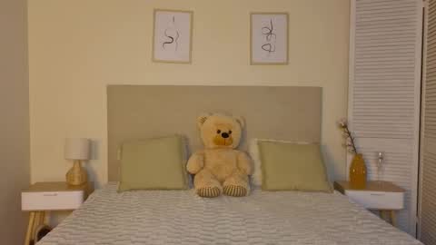 kitty_ange1l online show from 10/22/25, 05:19