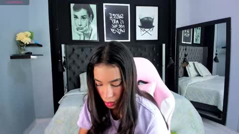 Kitty online show from 10/02/25, 10:22