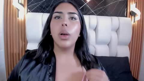 kitty online show from 09/12/25, 02:17