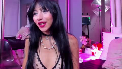 kitty online show from 03/05/25, 10:43