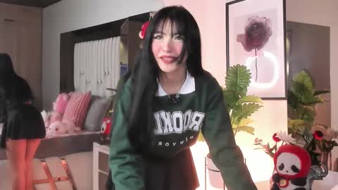 Snapshot of kitty_eliffe chatting on 02/04/26, 11:42 kitty online show from 02/04/26, 11:42
