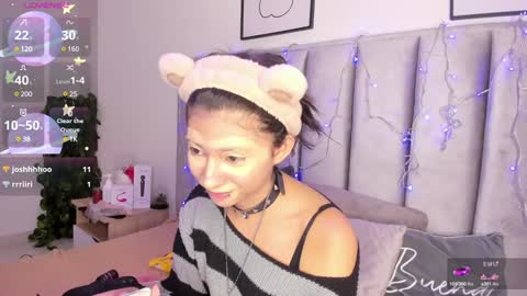 Snapshot of kitty_gang chatting on 12/13/24, 02:10 Camila online show from 12/13/24, 02:10