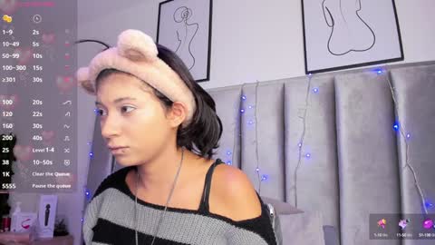 Snapshot of kitty_gang chatting on 12/23/24, 02:24 Camila online show from 12/23/24, 02:24