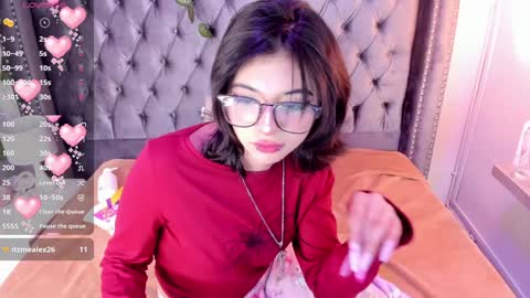 Snapshot of kitty_gang chatting on 01/04/25, 08:39 Camila online show from 01/04/25, 08:39