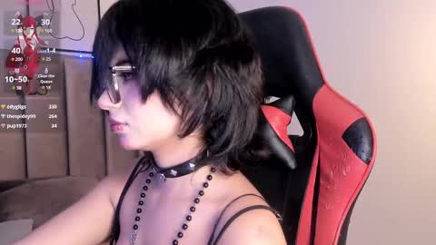 Snapshot of kitty_gang chatting on 02/28/25, 05:48 Camila online show from 02/28/25, 05:48