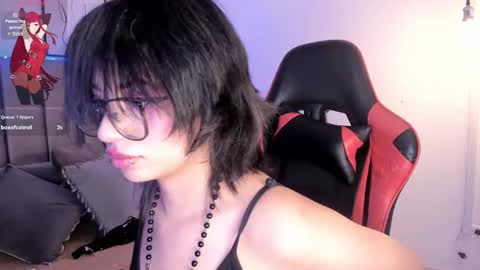Snapshot of kitty_gang chatting on 03/03/25, 02:48 Camila online show from 03/03/25, 02:48