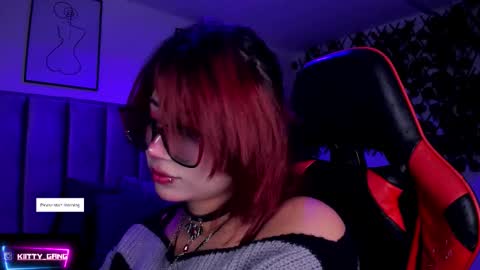 Camila online show from 12/16/25, 02:38